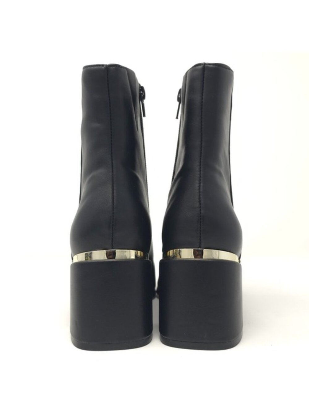BCBGeneration Black Leather Block Heel Ankle Boots 8M - Picture 5 of 12